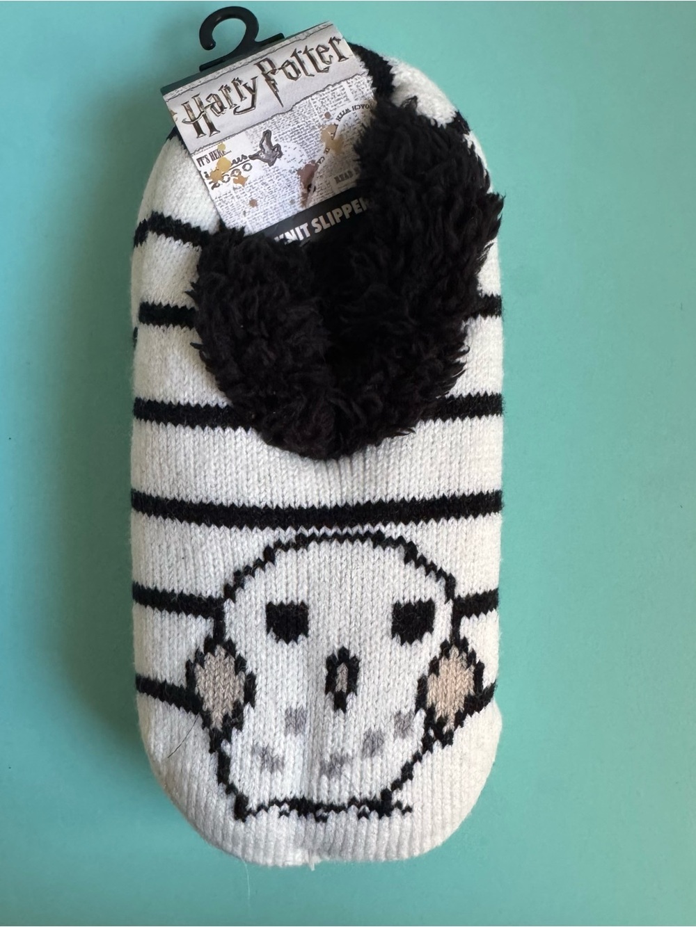 Warner Bros. Harry Potter Black & White Owl Knit Slipper Socks